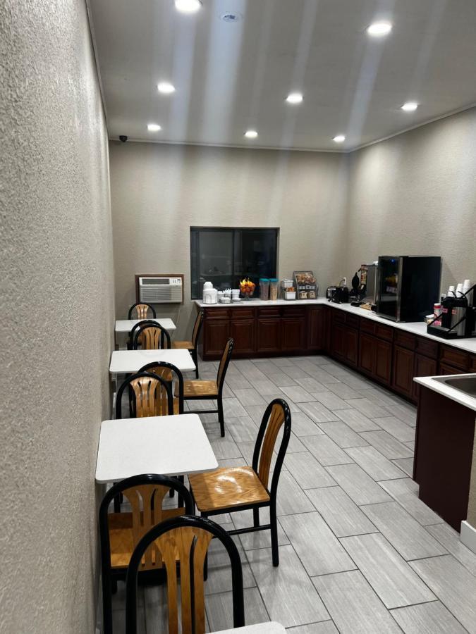 Motel Super 8 By Wyndham Marion Esterno foto